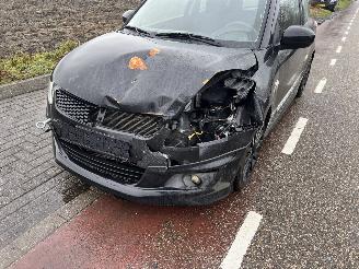 Suzuki Swift 1.2-16V picture 7