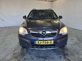 Opel Antara 3.2 V6 Cosmo picture 2