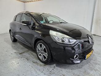 Schadeauto Renault Clio 1.5 dCi NightenDay 2015/8
