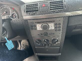 Opel Meriva 1.6-16V Temptation picture 10