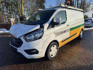 dommages fourgonnettes/vécules utilitaires Ford Transit Custom 340 2.0 TDCI L2H1  96Kw 2021/4