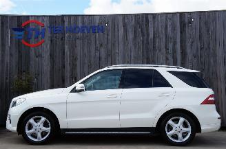  Mercedes ML ML 350 AMG Pakket 4-Matic Head UP Soft Close Harman Kardon 190KW Euro 6 2015/4