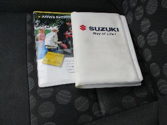 Suzuki Splash 1.0 Spirit NAP Airco picture 24