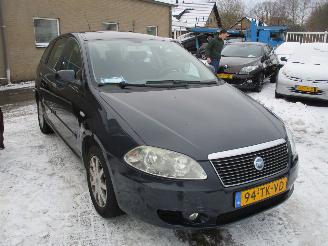 Damaged car Fiat Croma 1.8-16V Ediz .Cool 2006/10