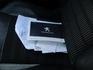 Peugeot 2008 1.2 PureTech Allure Aut REST BPM 400 EURO !!!! picture 26