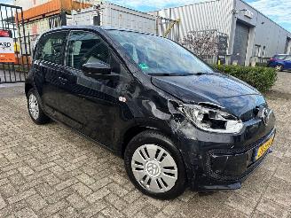 Schadeauto Volkswagen Up! 1.0 move up! BlueMotion 2016/6