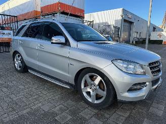 skadebil auto Mercedes ML 350 BlueTEC 2012/1