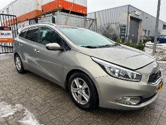 škoda osobní automobily Kia Cee d 1.6 GDI Plus Pack 2012/10