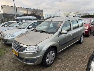 škoda osobní automobily Dacia Logan 1.6 AIRCO 64KW 2010/10