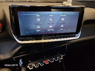 Peugeot 2008 Hybrid 1.2 100-KW Automaat Style picture 19