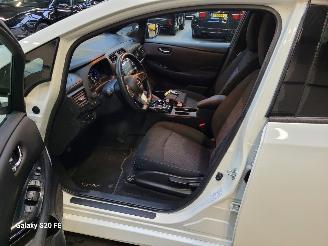Nissan Leaf 160-KW 62kwh Automaat 5drs N-Connecta picture 16