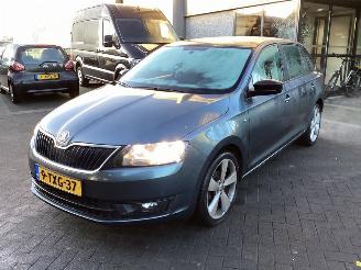 Unfallwagen Skoda Rapid 1.2 TSI Greentech Elegance Businessline Pro 2014/7