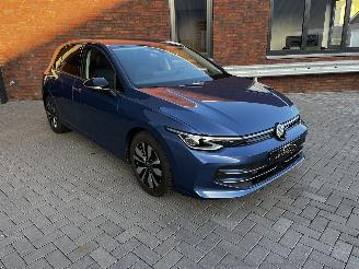 Volkswagen Golf 1.5 eTSI AUTOMAAT / NAVI / CRUISE / LED / ENZ ENZ picture 3