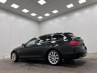 BMW 5-serie Touring 520d Autom. High Executive Navi Clima picture 3