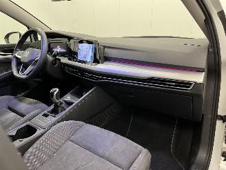 Volkswagen Golf 1.0 TSI Life 5-drs Navi Clima picture 12