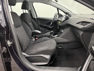 Peugeot 208 1.2 PureTech 5-drs Navi Airco picture 9