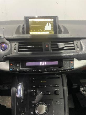 Lexus Ct 200H 1.8 16V Hatchback  Elektrisch Benzine 1.798cc 73kW (99pk) FWD picture 10