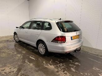 Unfallwagen Volkswagen Golf 1.6 TDI 16V 105 Combi/o  Diesel 1.596cc 77kW (105pk) FWD 2013/4