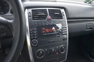 Mercedes B-klasse B-150 picture 15