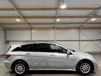 Vaurioauto  passenger cars Mercedes R-klasse 320CDI 165kW Automaat Lang 4-Matic Pano 6Persoons 2006/2