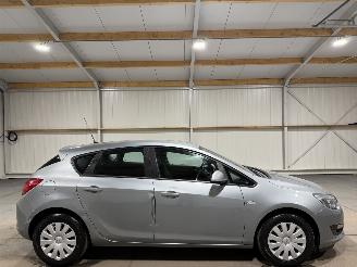 Damaged car Opel Astra 1.4 74kW Edition 2015/4