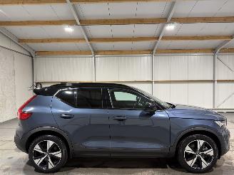 Coche accidentado Volvo XC40 70kWh 170kW Recharge Core 2021/12