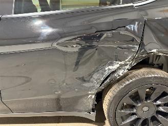 Tesla Model Y 75kWh Long Range AWD 258kW picture 15