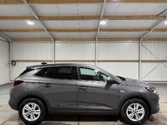 Schadeauto Opel Grandland X 1.2Turbo 96kW Business Elegance 2021/11