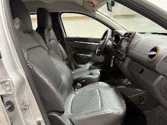 Dacia Spring 27kWh Comfort Plus 33kW picture 38