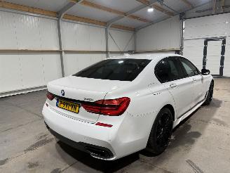 BMW 7-serie 740i 240kW Automaat Schuifkantel High Executive Luchtvering picture 6