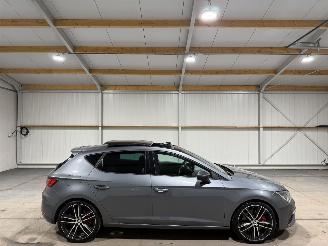 Unfallwagen Seat Leon 2.0 TSI 221kW Automaat Pano CUPRA 300 2018/8