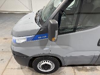 Iveco Daily 3.0CNG 100kW Airco H3 picture 17