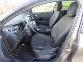 Renault Captur 12 TCE 120pk Dynamique Automaat!!!! 146.000km  navigatie Airco 2014 topstaat picture 12