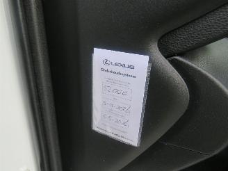 Toyota Yaris 1..5 Hybrid Automaat  30.000km Camera Navigatie lederenstoelen 2022-12 picture 27
