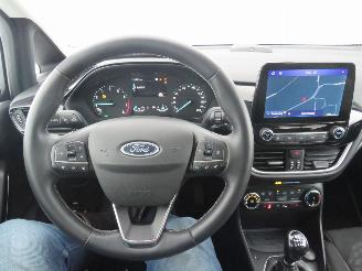 Ford Fiesta 1.0 130pk Hybride 21.000km Benzine/ Elektrisch Camera Navigatie Stoelverwarmd en stuur picture 15