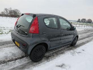 skadebil auto Peugeot 107 1.0 12v  89.000km  100% Orgineel 5drs Airco  [ nieuwstaat  2009 2009/10