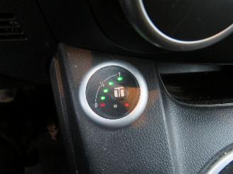 Mazda 2 1.3 84pk  GT M Line LPG G3 170.000 km picture 10