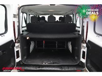 Renault Trafic Passenger 1.6 dCi Expression 9-Pers. Airco picture 16