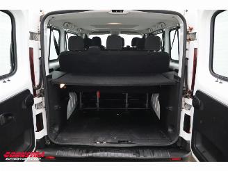 Renault Trafic Passenger 1.6 dCi Expression 9-Pers. Airco picture 16