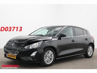 krockskadad bil auto Ford Focus 1.0 EcoBoost Aut. Titanium Navi Clima Cruise LRHZ Camera AHK 2021/12