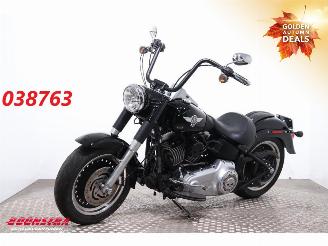 dañado motos Harley-Davidson  FLSTFB Fat Boy Special Vance & Hines 2010/1