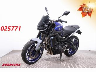 škoda motocykly Yamaha MT-09 ABS Quickshift 29.103 km! 2020/2