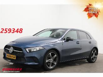 uszkodzony samochody osobowe Mercedes A-klasse 180 LED Navi Clima Cruise Camera SHZ 32.862 km! 2021/11