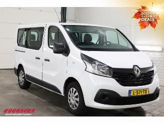 Renault Trafic Passenger 1.6 dCi Expression 9-Pers. Airco picture 2