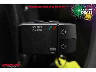 Renault Trafic Passenger 1.6 dCi Expression 9-Pers. Airco picture 14