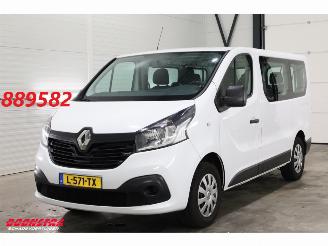 skadebil bedrijf Renault Trafic Passenger 1.6 dCi Expression 9-Pers. Airco 2018/5