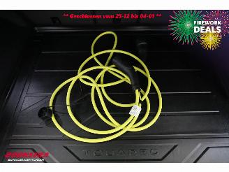 Volkswagen Touareg R 3.0 TSi 4Motion PHEV Pano HUD 360° Ventilatie ACC LRHZ AHK picture 34