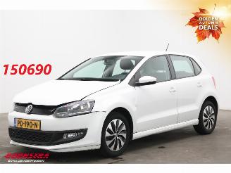 Unfallwagen Volkswagen Polo 1.0 BlueMotion Edition 5-DRS Navi Airco Cruise 103.906 km! 2017/6
