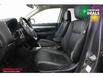 Mitsubishi Outlander 2.0 PHEV Instyle Schuifdak Leder Navi Clima Cruise Camera SHZ AHK picture 16