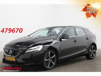 uszkodzony samochody osobowe Volvo V-40 2.0 T3 Aut. Nordic+ Pano LED Memory Leder Camera SHZ 2017/11